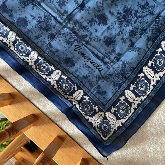 Large beach wrap - Picture 4 of 6